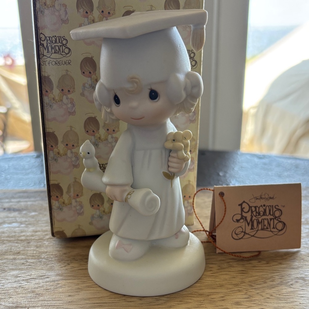 Precious Moments “The Lord Bless You And Keep You” porcelain figurine